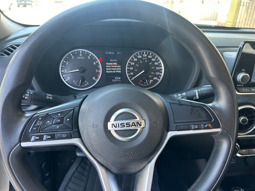 Nissan Sentra 1.8 Sense Mt