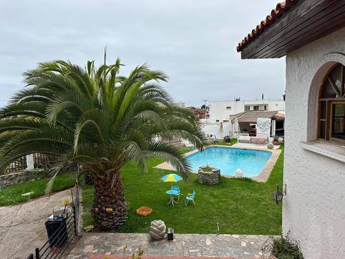 Casa En Peñuelas Con Vista Al Mar, Piscina Y Jacuzzi 8d6b