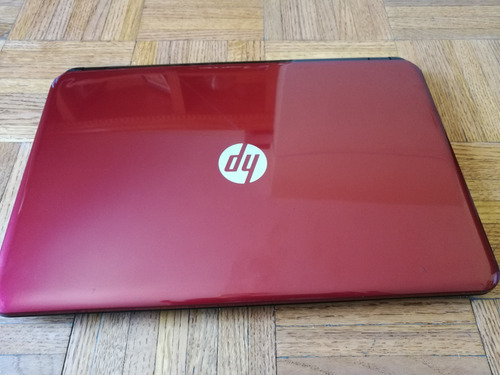 Laptop Hp 15.6   Roja