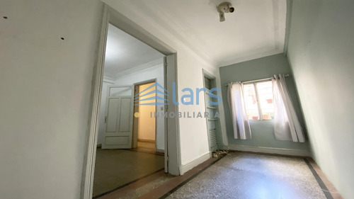Imagen 2 de 8 de Apartamento En Venta / Cordón - Inmobiliaria Lars
