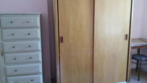 Habitación Individual Sra/srta, Caballito ,exc Ubicacion ,baño Y Cocina Compartidos , Servicios Incluidos !!