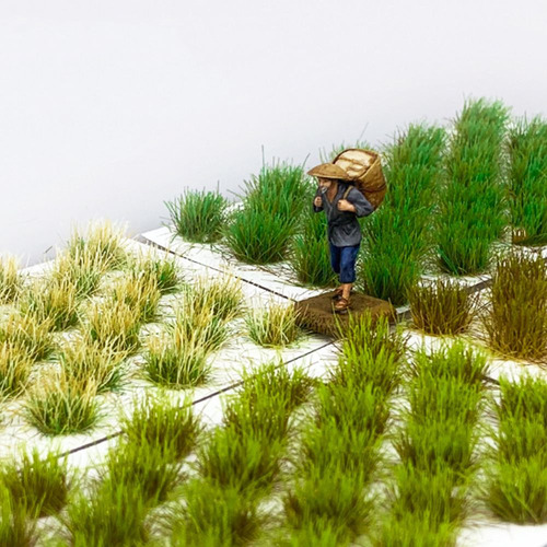 Tren En Miniatura Grass Tuft De Temporada Con Forma De Nido