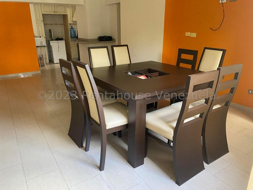 Excelente Apartamento En Alquiler En Lomas De Prados Del Este. #25-16800