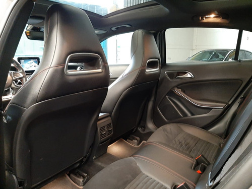 Mercedes-Benz Clase GLA 2.0 250 Cgi Sport Con Techo Panoramico At
