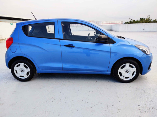 Imagen 7 de 15 de Chevrolet Spark 2017 5p Lt B Tm
