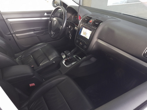 Volkswagen Vento 2.0 Tdi Dsg Elegance