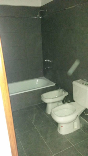 Imagen 10 de 12 de Venta Depto 2 Ambientes Quilmes