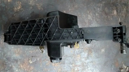 Tanque / Cuerpo Acelerador Motosierra Poulan 3500 (Usado)