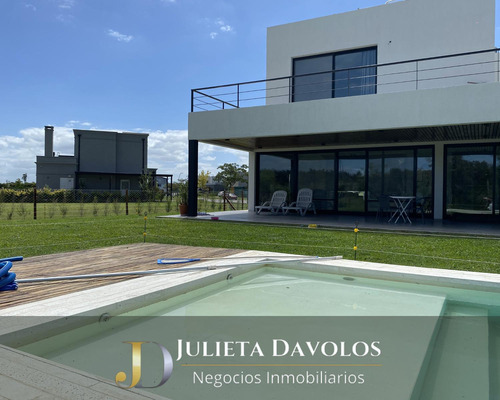 Casa En Venta 5 Ambientes Puertos Del Lago Barrio Acacias Escobar-maschwitz