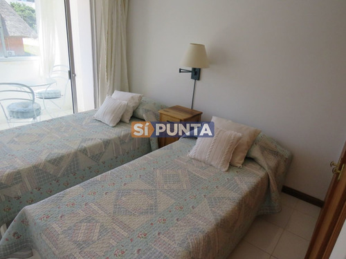 Imagen 14 de 15 de Apartamento En Playa Brava