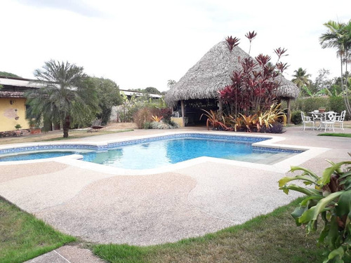 Imagen 3 de 13 de Rosaura Cortez Vende Finca En Safari Casa Miel Carabobo