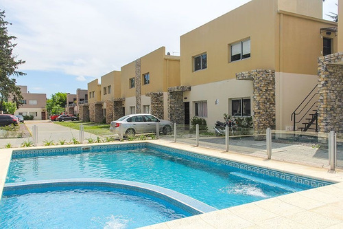 Imagen 4 de 7 de Venta De Hermoso Departamento, En Bambu Village, Canning.