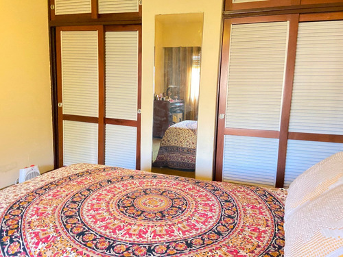 Venta Casa 4 Ambientes Doble Lote Castelar Centro