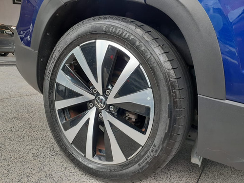 Volkswagen Taos 1.4 250 TSI TOTAL FLEX HIGHLINE AUTOMÁTICO