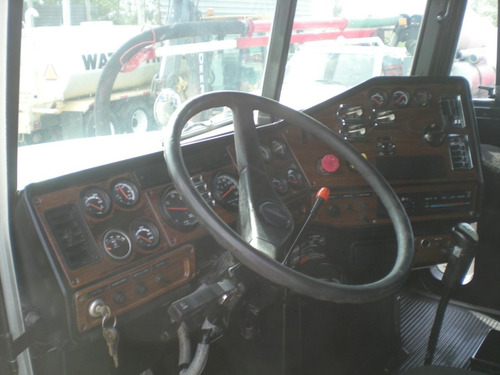 Imagen 10 de 12 de Freightlineer Fl Volteo Detroit 18 Vel 46,000 Lbs 100% Mex