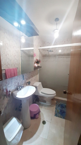Imagen 12 de 30 de Turumo Casa En Venta Remodelada 140m2 3 H 3b 4 E Ref 35.000