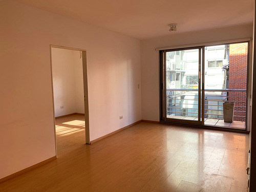Venta Departamento 2 Ambientes Belgrano - Cochera