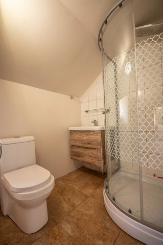 Imagen 15 de 30 de Gran Casa Chilena 5 Dormitorios, 4 Baños, Terreno 2.415 Mts2