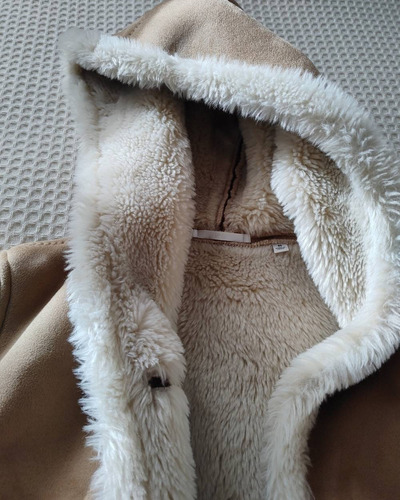 Saco Trench Uniqlo Camel / Suela Invierno Peluche Talle Xs (Usado)