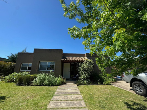 Casa En Venta En Santa Teresa - Villanueva - Tigre