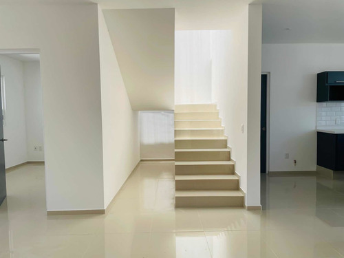 Imagen 3 de 30 de Casa Nueva Super Amplia