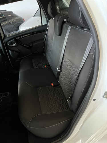 Renault Duster Oroch 2.0 Intens