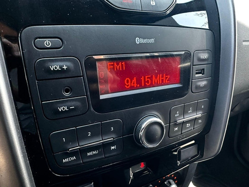 Radio Para Vehículos Renault Con Bluetooth Impecable