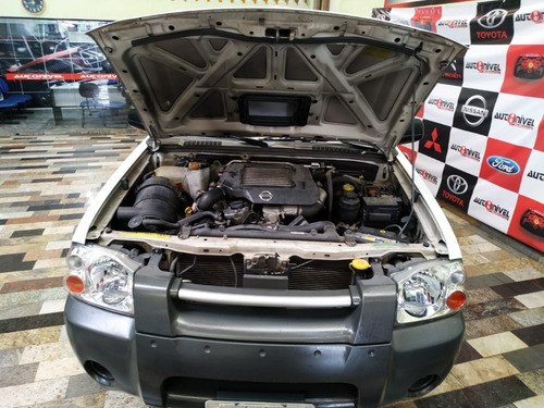 Nissan Frontier 4x4 Xe - Baixo Km Único Dono