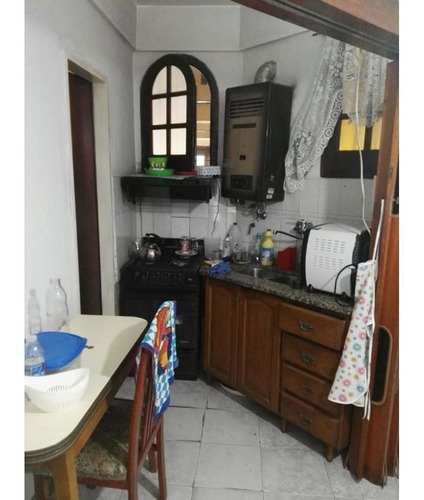 Imagen 3 de 10 de Venta Dto. 2 Amb. Cochera Fija !! Oportunidad !!