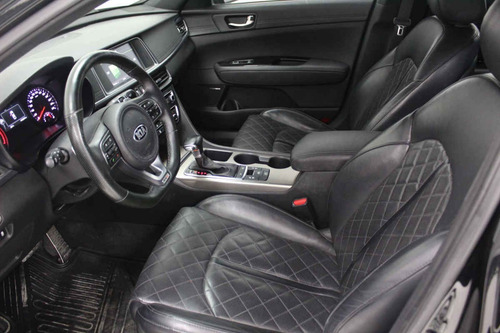 Imagen 11 de 13 de Kia Optima 2017 4 Cilindros
