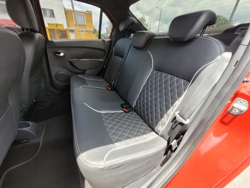 Renault Logan 1.6 Intens