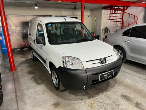 Imagen 2 de 14 de Peugeot Partner Hdi Confort 0km