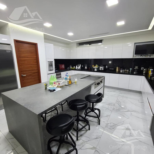 Imagen 7 de 26 de Casa En Venta En Lagos Del Sol Cancun B-abt6134