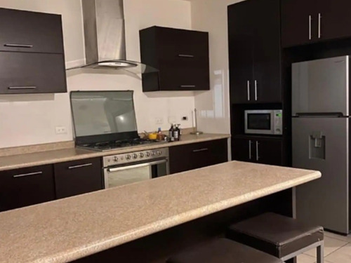 Se Vende Casa En Remate En C. Plumosa, Fracc. Las Palmas, Sinaloa Culiacán. Arf