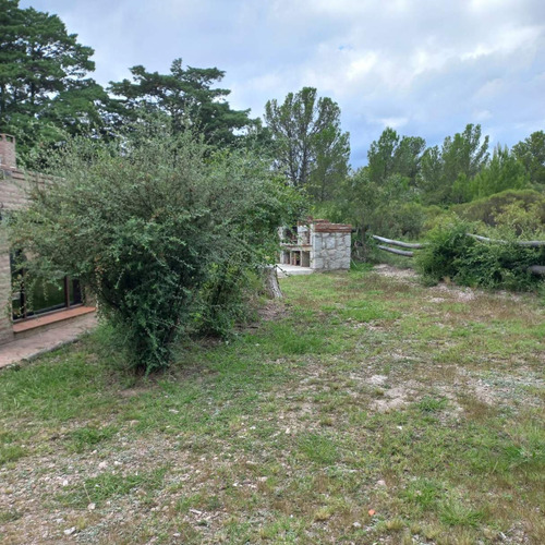 Se Vende Casas En La Cumbre Frente Al Golf Vistas Únicas 4 Dor.