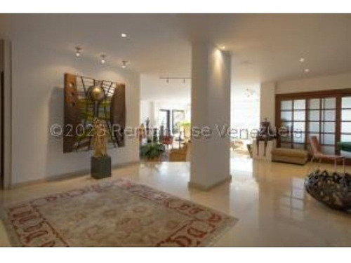 #23-20327 Exclusivo Apartamento En Colinas Del Tamanaco