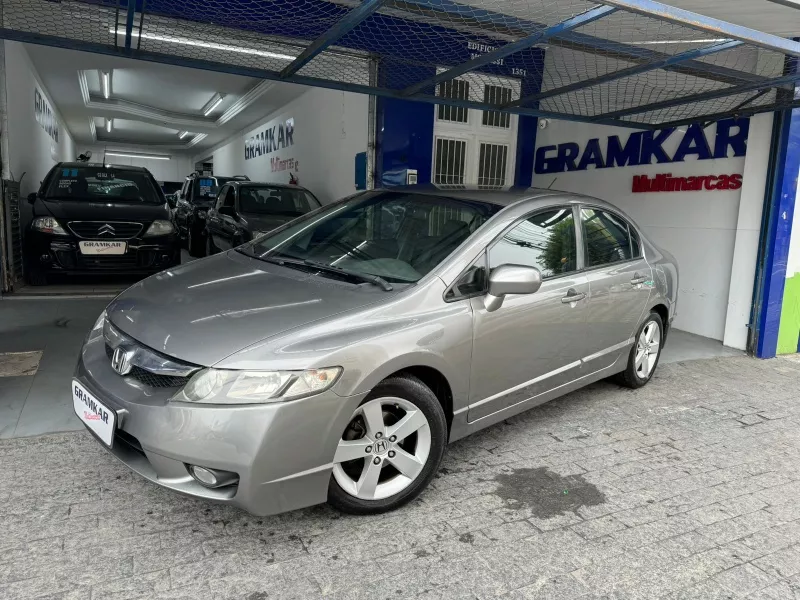 Honda Civic 1.8 Lxs Aut. 4p