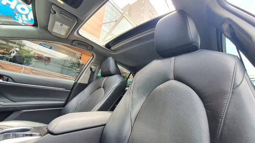 Toyota Camry 2.5 Xle Navegación At