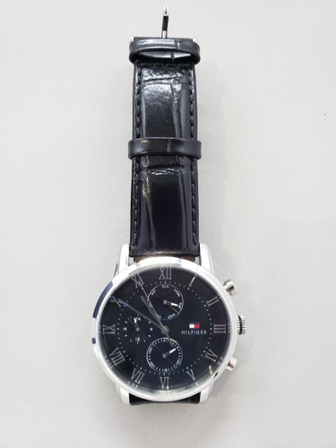 Relógio Tommy Hilfiger Com Pulseira Em Couro