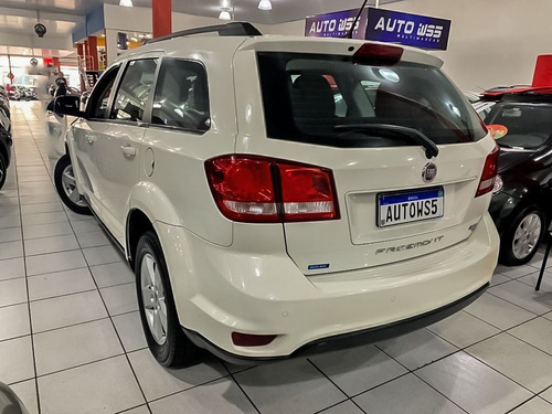 Imagem 8 de 10 de Fiat Freemont 2.4 Precision 16v 2012