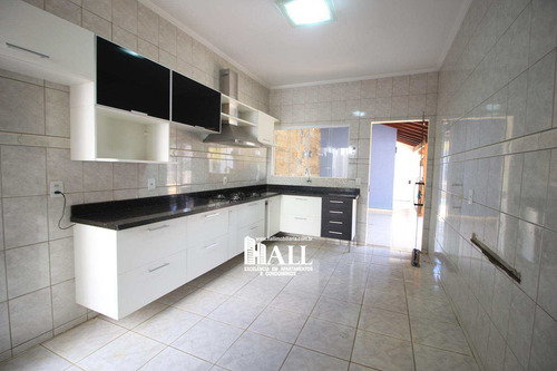 Casa À Venda No Jardim Alto Rio Preto Com 3 Quartos, 4 Vagas - V5003