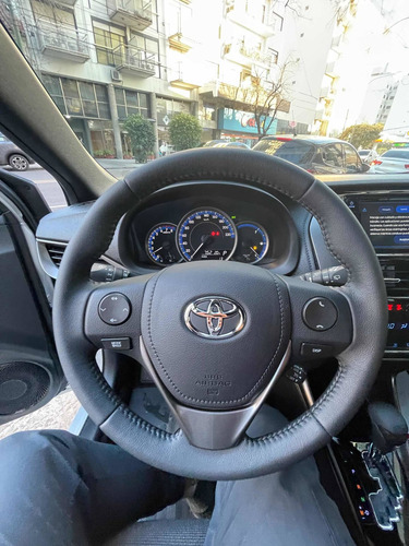 Imagen 14 de 25 de Toyota Yaris 2022 1.5 107cv Xls Cvt