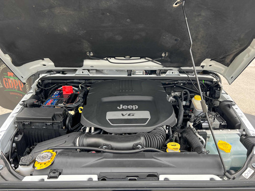 Jeep Wrangler 3.6 Sport 284hp Atx