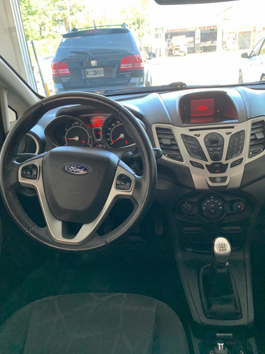 Ford Fiesta Kinetic Design 1.6 Titanium 120cv 2013