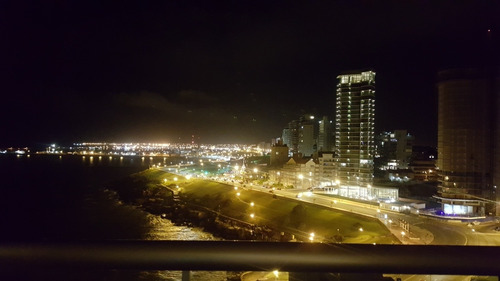 Imagen 9 de 14 de Alquiler Departamento Frente Al Mar 2 Ambientes Playa Grande