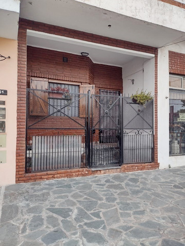 Imagen 2 de 16 de Venta Departamento Tipo Casa Al Frente Mar Del Tuyu