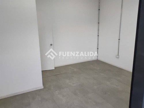 Local Comercial En Arriendo En Maipú