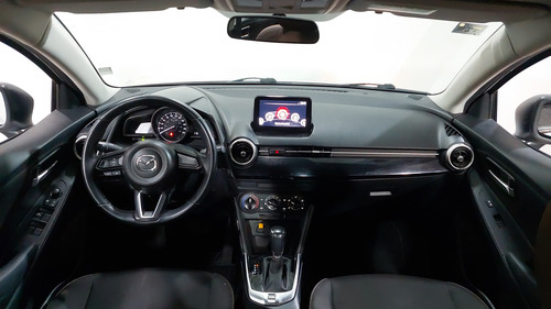 Mazda Mazda 2 1.5 I TOURING SEDAN AUTO