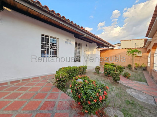 Casa En Venta La Morita I Urb Los Sauces Maracay 25-18599 Apd