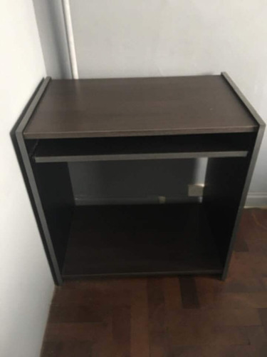 Of-amoblada Con Un Privado, Av Colon Casi Esq. General Paz